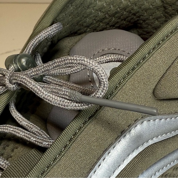 Adidas Unisex Yeezy 032 GSG TRShoes - Size 9.5- 032C HiRes StoneGreen - FY5376 - Picture 14 of 16